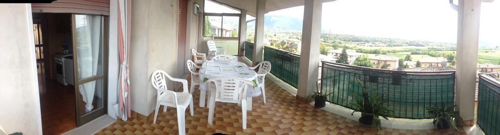 Villa Casa Anna Caprino Veronese Zimmer foto
